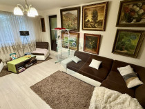 Apartament de v&acirc;nzare - Ultracentral, Garaj sub bloc si ...