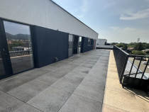 Penthouse de vanzare, cu 3 camere, 65 mp, zona Orasul Vechi