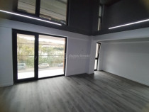 De apartament 2 camere in Rediu , vedere lac