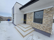 Casa e cu 4 camere 2 bai teren 300m (promotie)