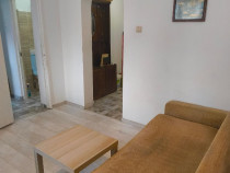 Ofer spre inchiriere apt cu 2 camere
