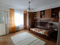 Apartament 2 camere luminos, cu farmec clasic
