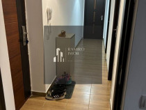 Apartament cu 2 camere, decomandat