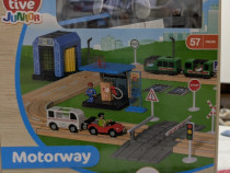 Seturi playtive din lemn