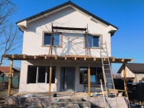 Casa de vinzare Costeti