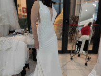 Rochie mireasa model deosebit