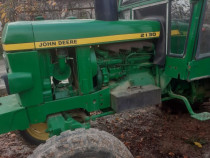 Tractor John Deere 2130 cu accesorii