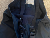 Pantaloni pentru ploaie