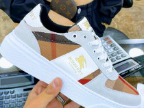 Adidași Burberry /diverse mărimi,saculet inclus