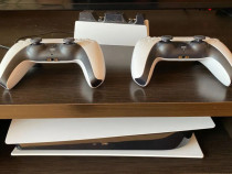 Consola PlayStation 5 Digital + 2 controllere
