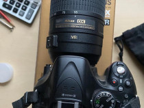 Nikon D5200 obiectiv 18-55mm VR II in cutie