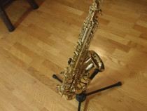 Saxofon B&S A620