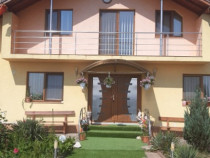 Sat Sasar, casa finisata, 6 ari teren