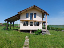 Casa individuala 5 camere cu teren 2000 mp Sura Mare Hamba S
