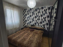 Apartament cu 3 camere zona Complex