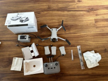 Pachet de dronă DJI Mini 3 Pro - 48MP, 4K HDR, baterii suplimentare