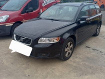 Volvo v50 anul 2009 second hand