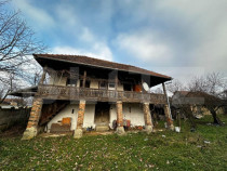 Casa 3 camere, zona Balanesti, teren 2792mp