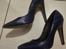 Pantofi stiletto albastru Indigo
