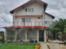 Casa de vanzare in Stefanesti - Golesti, 400mp locuibili cu