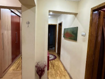 Apartament 3 camere dec, 80 mp, mobilat, zona Ștefan cel Mare
