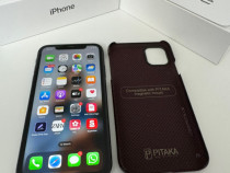 Iphone 11 + husa Pitaka
