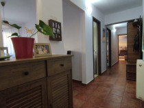 Apartament 2 camere/decomandat/utilat/mobilat