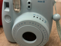 Vand aparat foto Fujifilm Instax mini 8