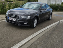 Audi A4! masina.