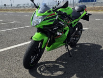 Kawasaki ninja 125cc (aproape nou)