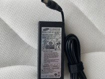 Incarcator NOU Original Samsung 300V5Z NP300V5Z - 90W