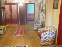 Vand apartament 3 camere Maratei