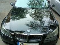 BMW Seria 3/320d motor e90 din anul 2005 cu 169.111km la bord.