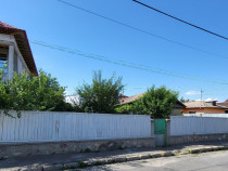 Casa si teren (570m2) in zona centrala Tulcea