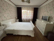 Se inchiriaza apartament cu 2 camere cu parcare si gradina p