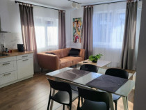 Apartament DE LUX cu 2 camere in Floresti zona centrala!!