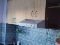 Chirie apartament cu 2 camere etaj 4