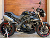 Motocicleta Triumph Speed Triple ABS 2012