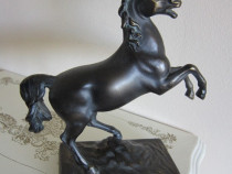 Cadou rar Cal Armasar bronz replica Wilhelm Wolff Germania