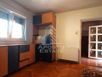 Casa, de vanzare, in Gradiste, Arad.