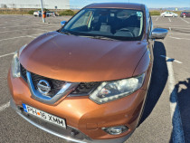 Nissan X-Trail masina