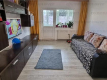 Apartament cu 3 camere, 2 bai, decomandat - zona Tractorul