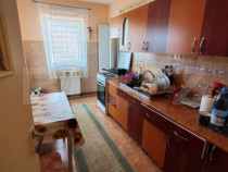 Apartament 4 camere, Gemenii