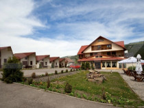 Ofertă unică: pensiune și teren generos de 16000 mp &icirc;n