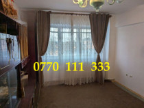 Apartament 2 camere decomandat, zona Vidin.