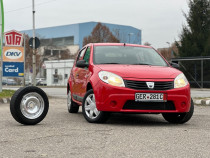 Dacia Sandero*benzina*clima*2 randuri de roti*af.2010*import Germania!