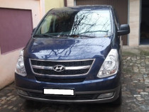 Minibus Hyundai H-1 2010