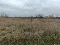 Teren intravilan de / Bragadiru vechi