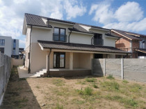 Duplex finalizat - toate utilitatile - asfalt
