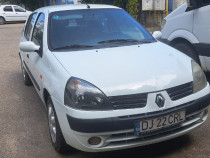 Dezmembrez renault clio